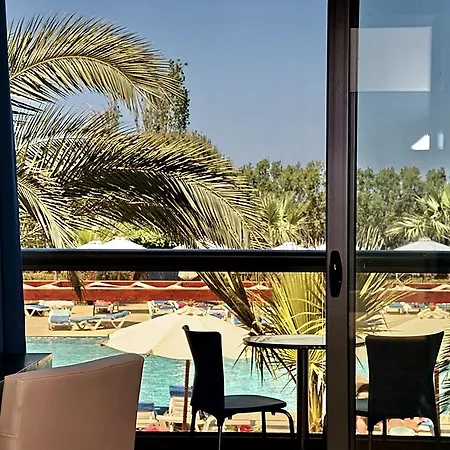 Semesteranläggning (resort) Senses Ocean Blue Sea Side (adults Only) 5*